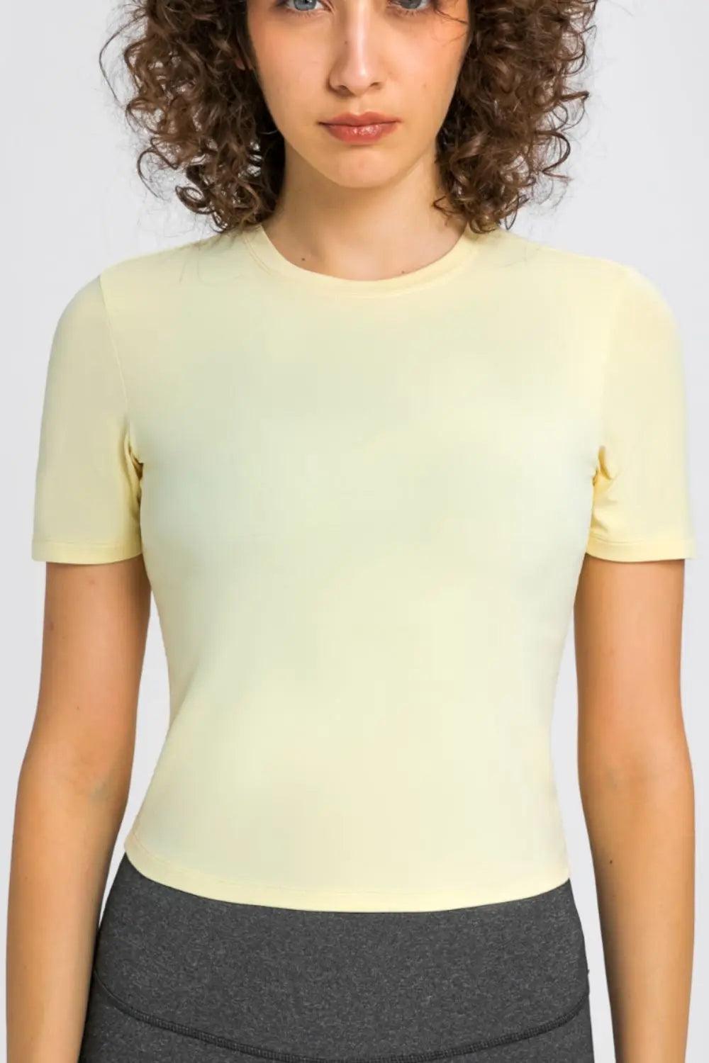 Round Neck Short Sleeve Yoga Tee - Elena Rae Co.